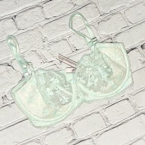 VS Dream Angels Push Up NWOT